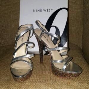 Nine West, Size 8, Pewter
